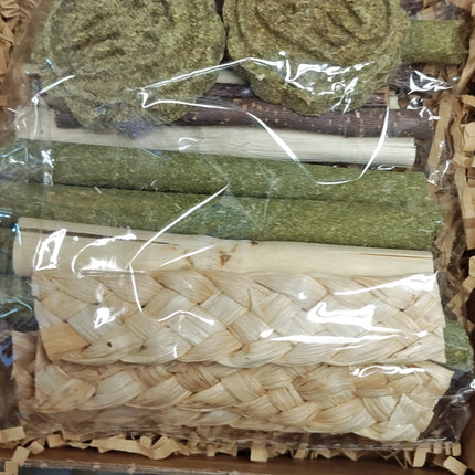 Play & Chew Toys & More Perfect for Cavy, Rabbits & Rodents